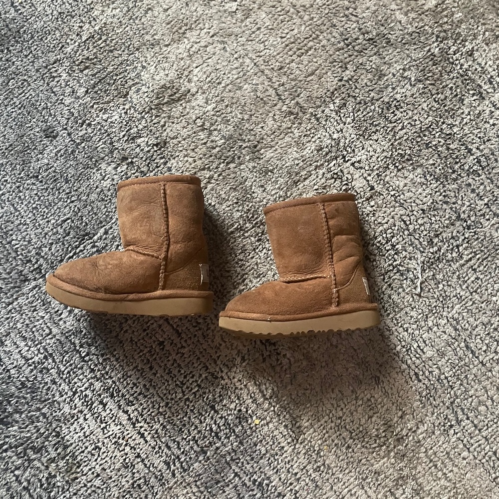 Toddler Ugg Boots size 6